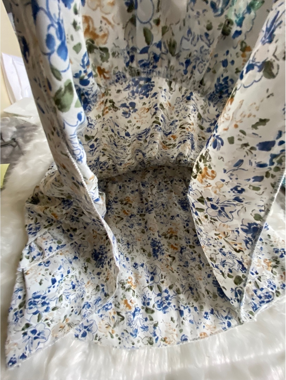 Hailey & Co Floral Ruffle Strap Tank Top Medium - Picture 4 of 6